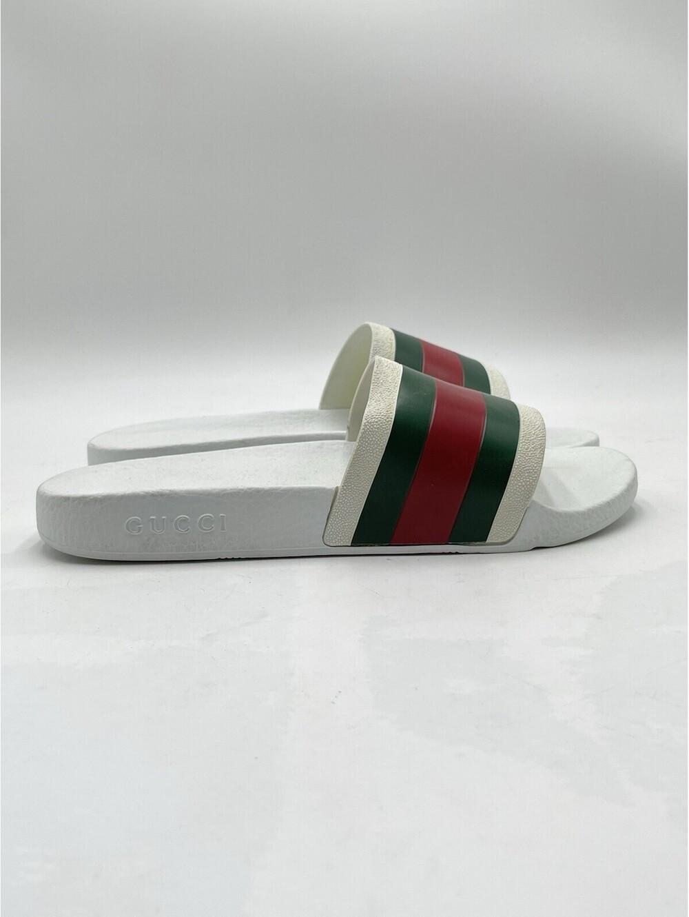 Gucci Pursuit pool slides green and red web strap Size 7 UK